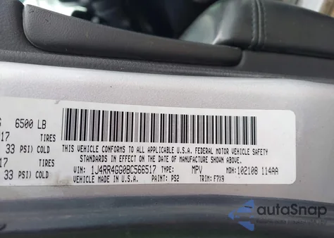 2011 Jeep Grand Cherokee Laredo z USA, uszkodzony, nr VIN 1J4RR4GG0BC566517